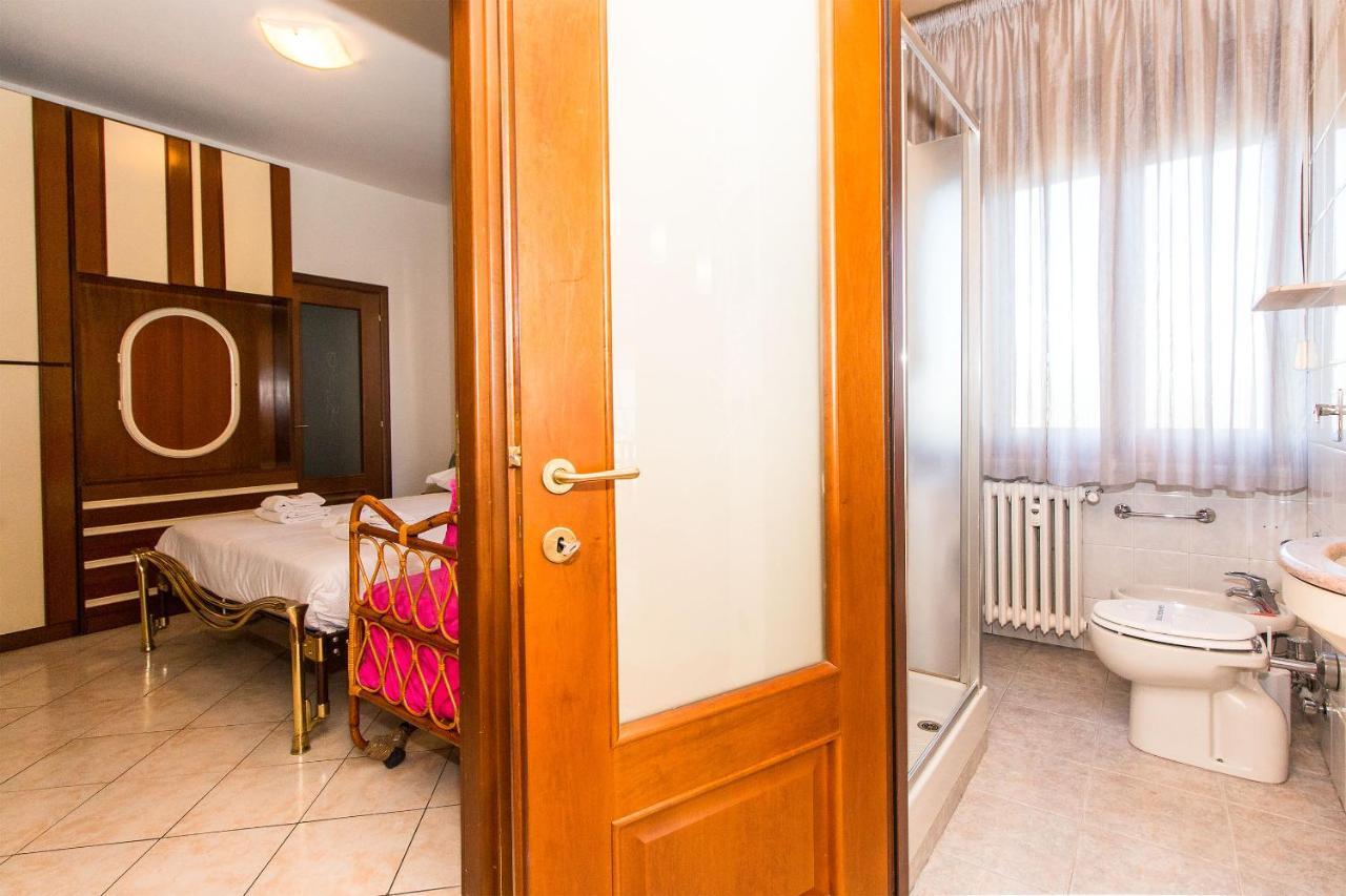 טורינו Villa Giusti Vintage Apartment מראה חיצוני תמונה