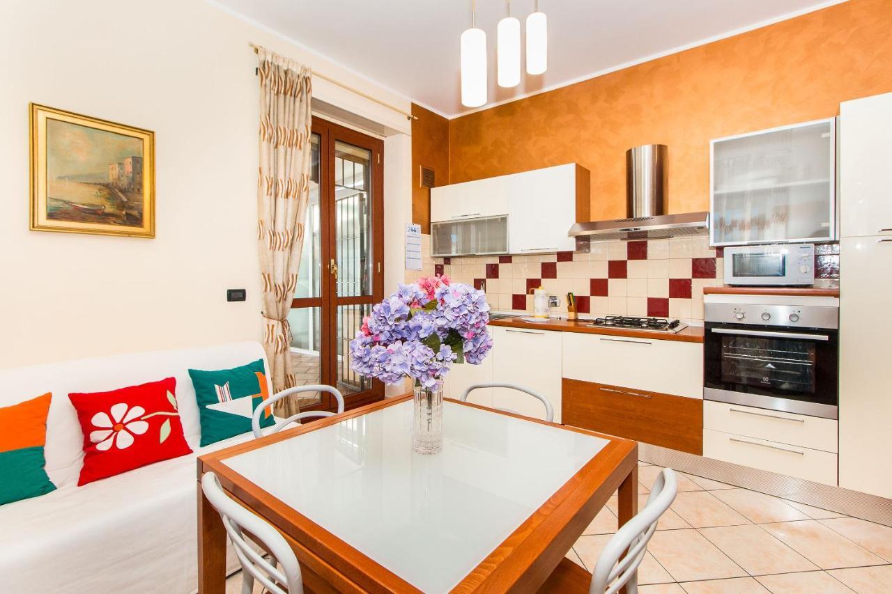טורינו Villa Giusti Vintage Apartment מראה חיצוני תמונה